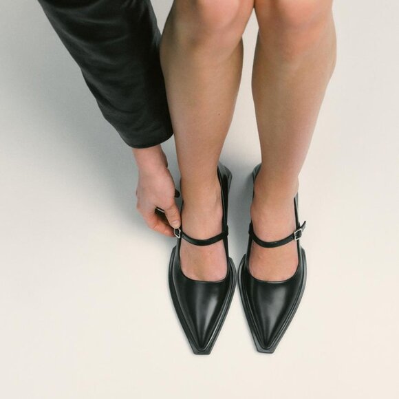 Vagabond Shoes - Vagabond Vivian Pointed Mary Janes, US11